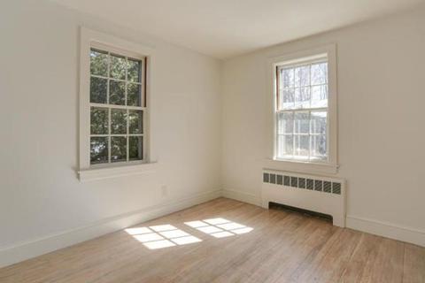 300 Phinneys Ln, Barnstable, MA 02632 photo 13