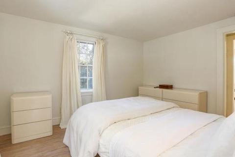 300 Phinneys Ln, Barnstable, MA 02632 photo 10