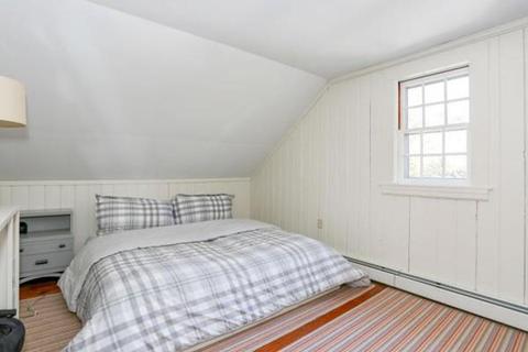 300 Phinneys Ln, Barnstable, MA 02632 photo 16