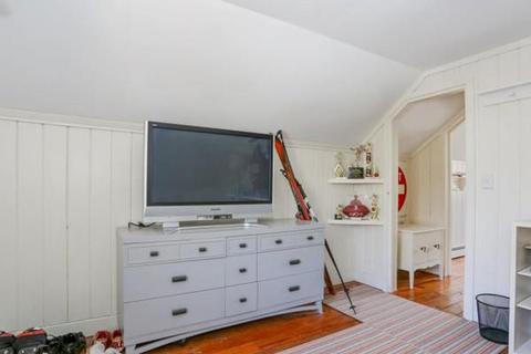 300 Phinneys Ln, Barnstable, MA 02632 photo 17