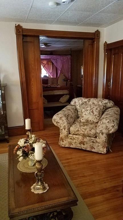 14 Sever St, Worcester, MA 01609 photo 4