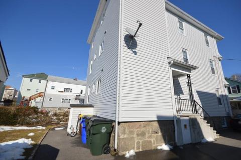 69 Cross St, Fall River, MA 02720 photo 3