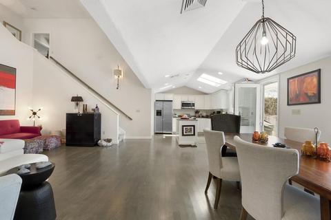 9 Bayle Ln, Gloucester, MA 01930 photo 12