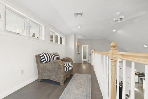 9 Bayle Ln, Gloucester, MA 01930 photo 15