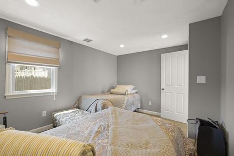 9 Bayle Ln, Gloucester, MA 01930 photo 27