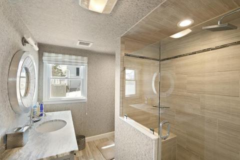 9 Bayle Ln, Gloucester, MA 01930 photo 25