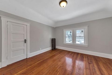 168 Phoenix Ter, Springfield, MA 01104 photo 18