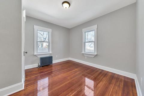 168 Phoenix Ter, Springfield, MA 01104 photo 11