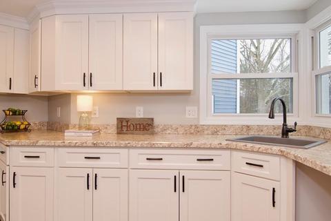 1259 Plumtree Rd, Springfield, MA 01119 photo 3