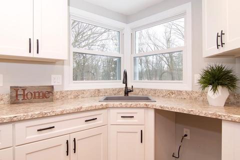 1259 Plumtree Rd, Springfield, MA 01119 photo 2
