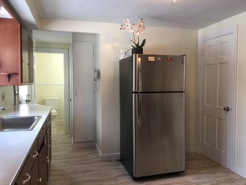 25 Hartwick St, Springfield, MA 01108 photo 4