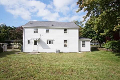 25 Hartwick St, Springfield, MA 01108 photo 18