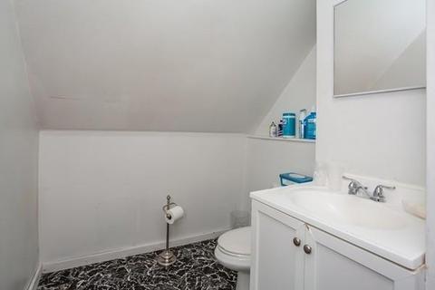 25 Whittier St, Springfield, MA 01108 photo 25