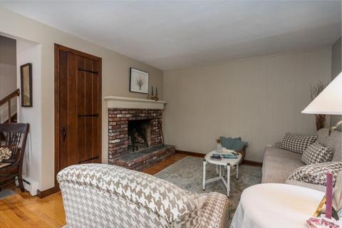 47 Crescent St, Ware, MA 01082 photo 3