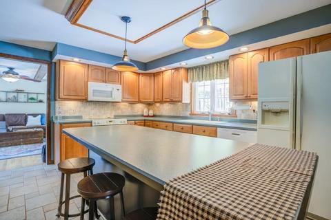47 Crescent St, Ware, MA 01082 photo 6