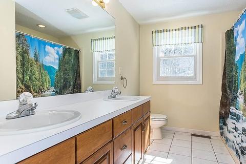 5 Dylan Dr, Dracut, MA 01826 photo 19