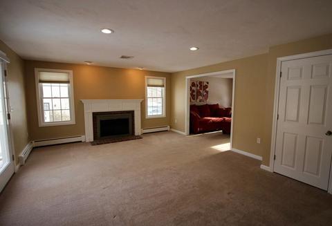 87 Broad St, Plainville, MA 02762 photo 14