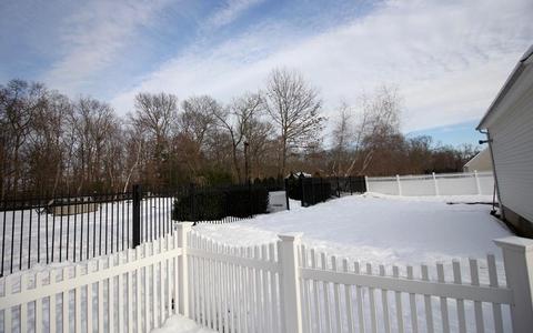 87 Broad St, Plainville, MA 02762 photo 4