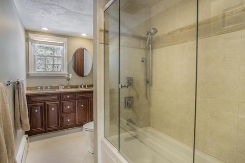 39 Dascomb Rd, Andover, MA 01810 photo 23