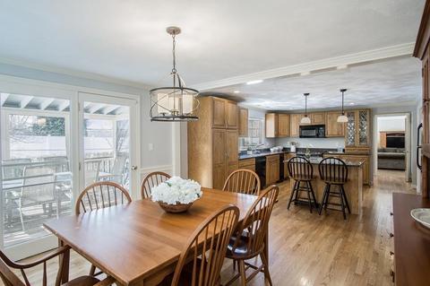 39 Dascomb Rd, Andover, MA 01810 photo 4