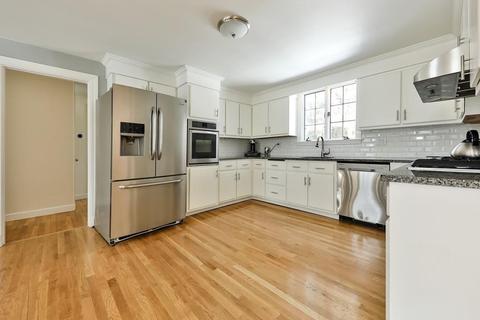 287 Needham St, Dedham, MA 02026 photo 3