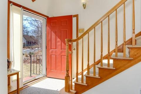 3 Hillside Ave, Mashpee, MA 02649 photo 4