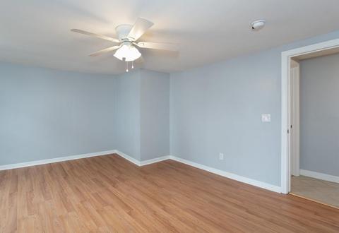 14 Davis St, Easthampton, MA 01027 photo 17
