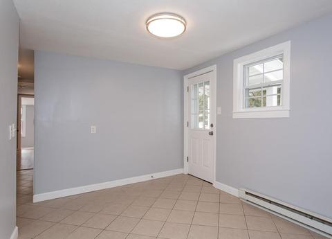 14 Davis St, Easthampton, MA 01027 photo 13