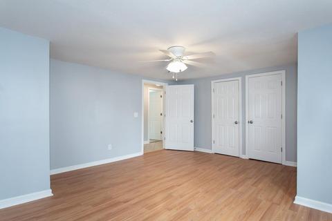 14 Davis St, Easthampton, MA 01027 photo 16