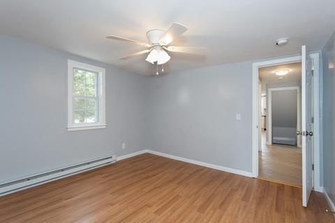14 Davis St, Easthampton, MA 01027 photo 20