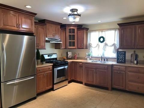 142 Tremont St, Fall River, MA 02723 photo 3