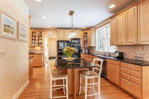 515 Common St, Dedham, MA 02026 photo 5