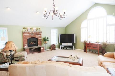 73 Hewitt Dr, Raynham, MA 02767 photo 7
