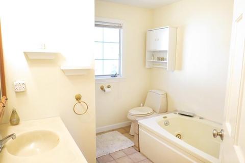73 Hewitt Dr, Raynham, MA 02767 photo 24
