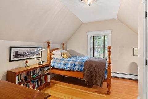 858 Webster St, Needham, MA 02492 photo 15