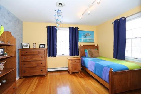 41 Canavan Cir, Needham, MA 02492 photo 16