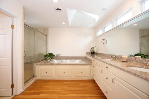 41 Canavan Cir, Needham, MA 02492 photo 12