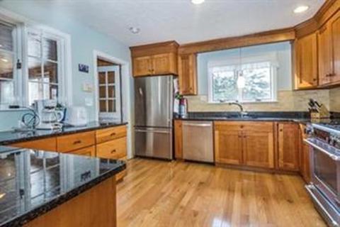 45 Prouty Ln, Worcester, MA 01602 photo 8