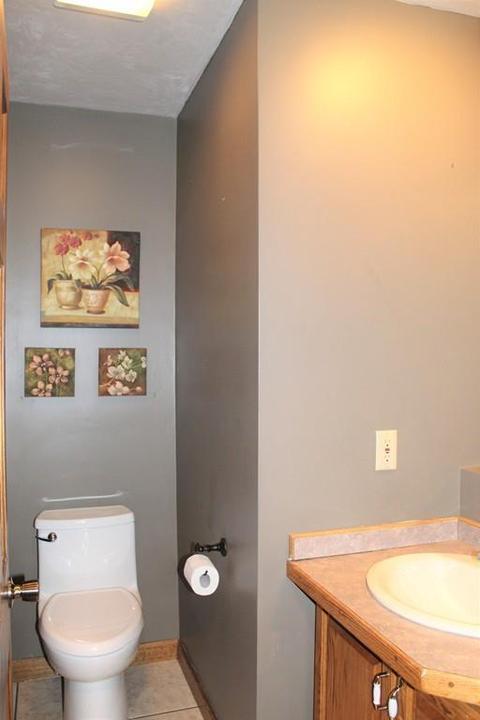 22 Eagle Dr, Dudley, MA 01571 photo 15
