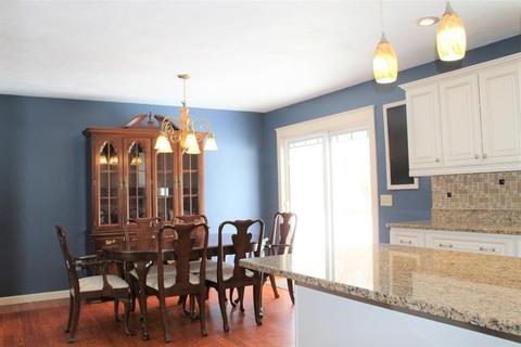 22 Eagle Dr, Dudley, MA 01571 photo 6