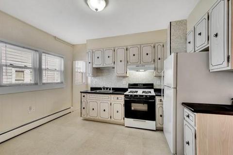 12 Heath St, Everett, MA 02149 photo 6
