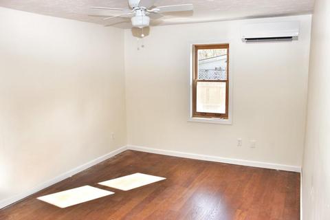 425 Putnam Hill Rd, Sutton, MA 01590 photo 13