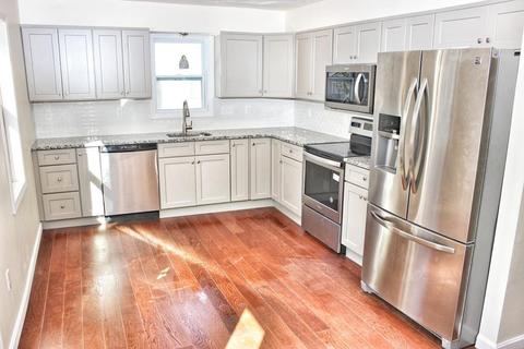 425 Putnam Hill Rd, Sutton, MA 01590 photo 8