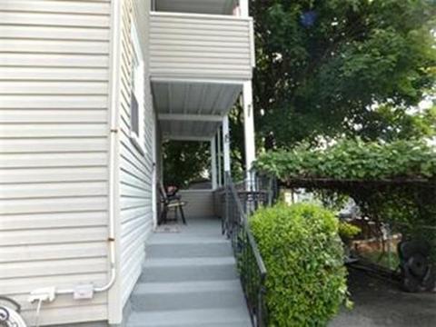45 Coolidge St, Everett, MA 02149 photo 2