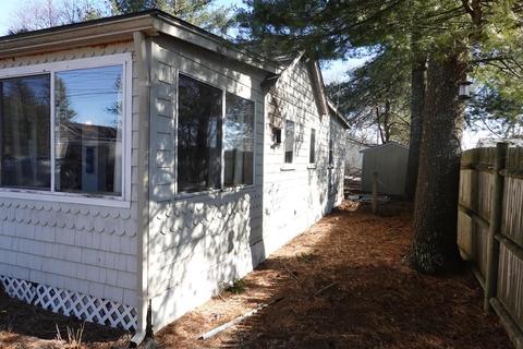 48 Rose Point Ave, West Wareham, MA 02576 photo 2