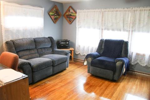 52 Osgood St, Lawrence, MA 01843 photo 9