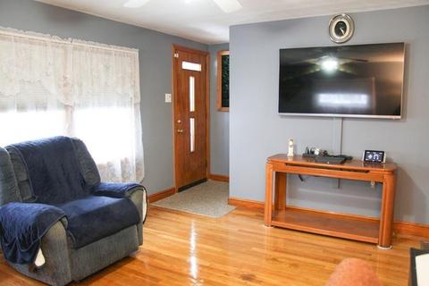 52 Osgood St, Lawrence, MA 01843 photo 11
