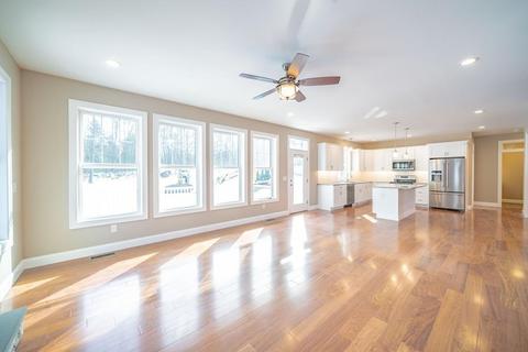 58 Pomeroy St, Easthampton, MA 01027 photo 15