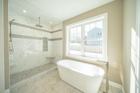 58 Pomeroy St, Easthampton, MA 01027 photo 10