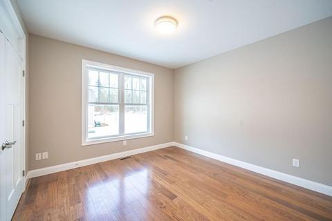 58 Pomeroy St, Easthampton, MA 01027 photo 24
